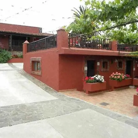 Villa The Palm Rural Beachside